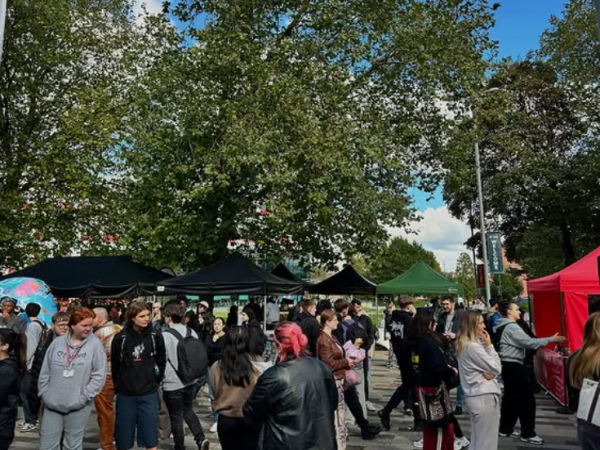 Pop up market, market, traders, street food, shopping